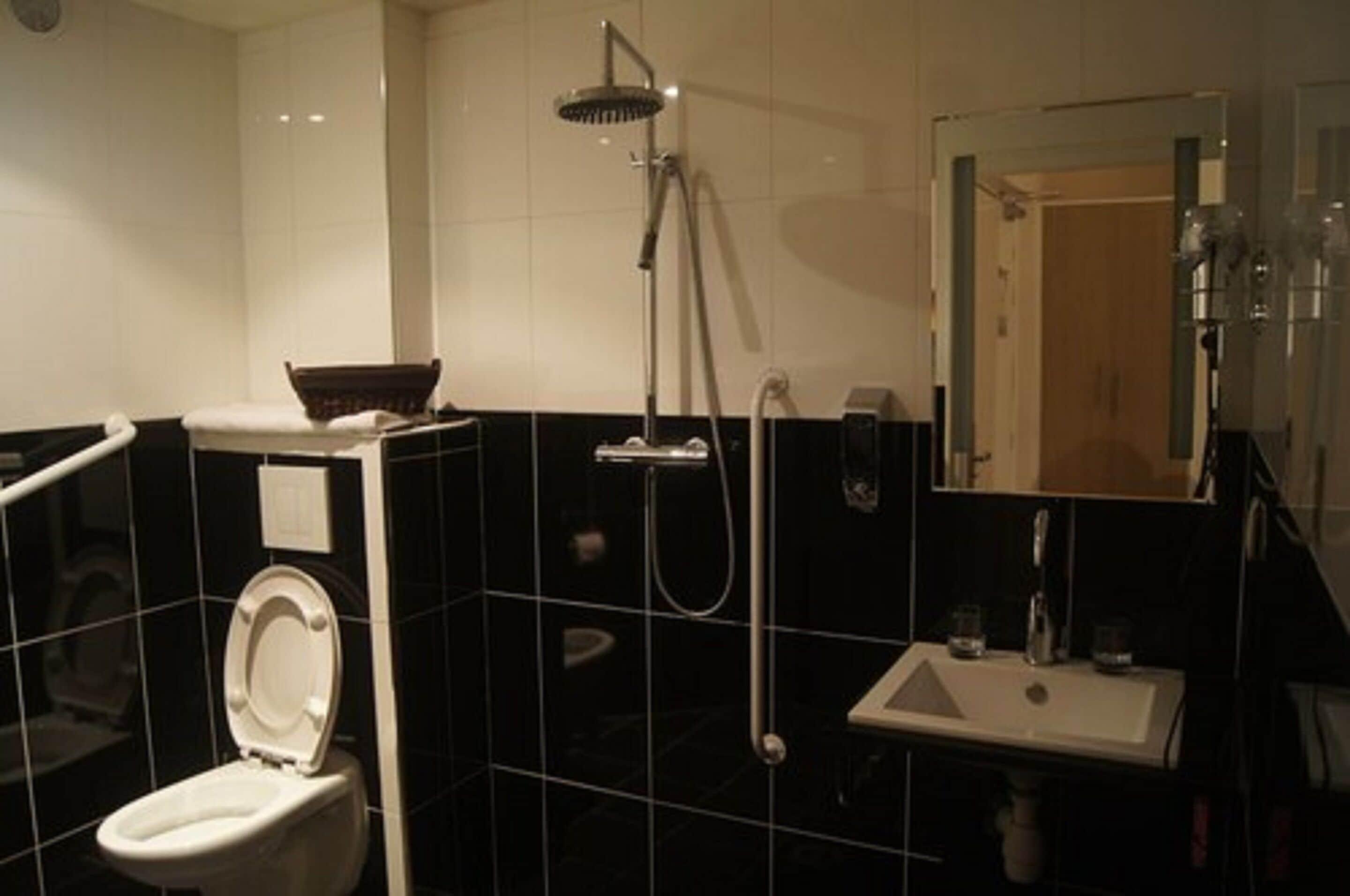 Regina Montmartre Hotel