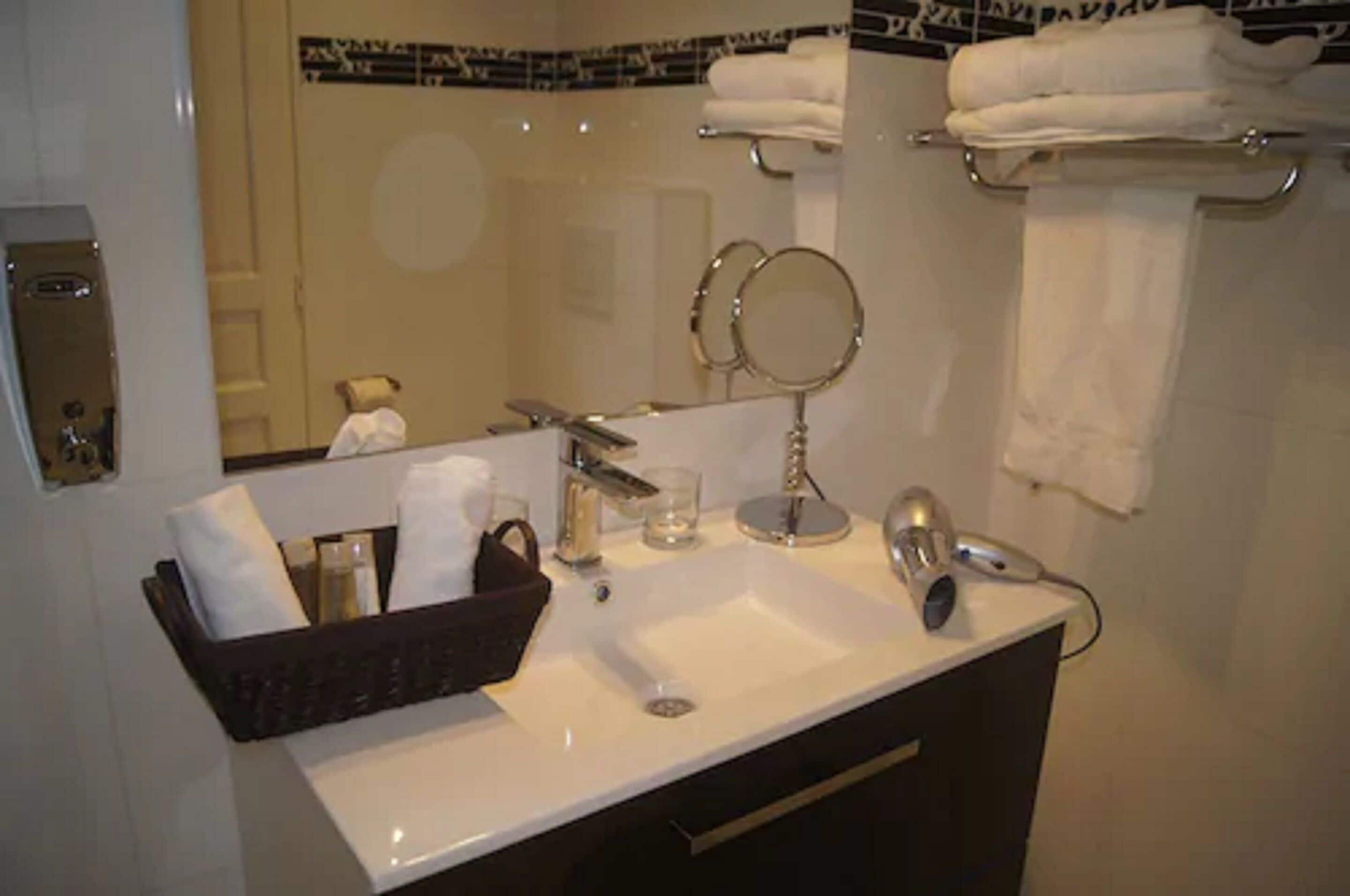 Regina Montmartre 3* Paris