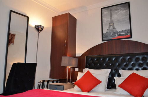 Regina Montmartre Hotel 3*